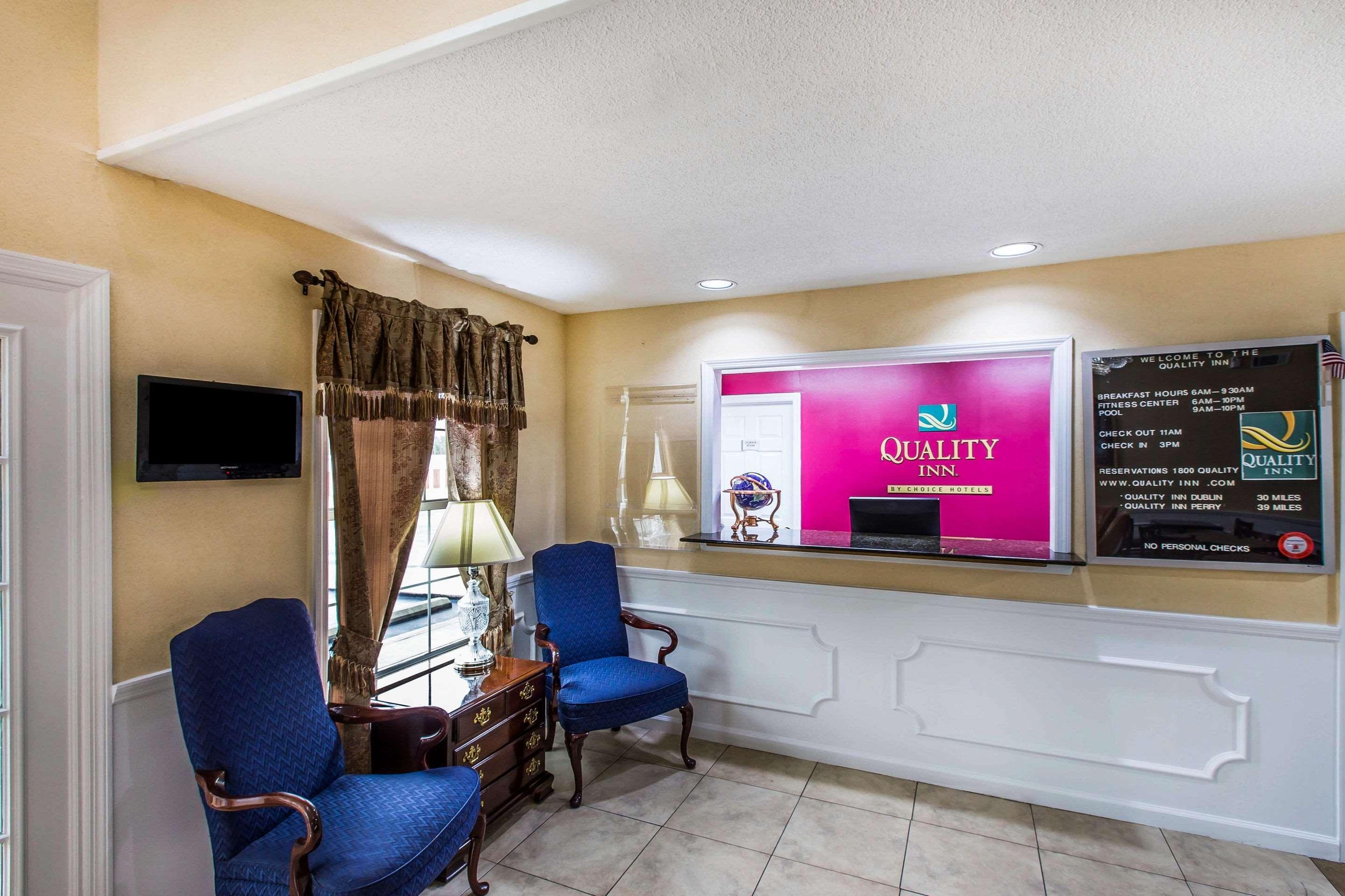 Quality Inn Eastman Bagian luar foto
